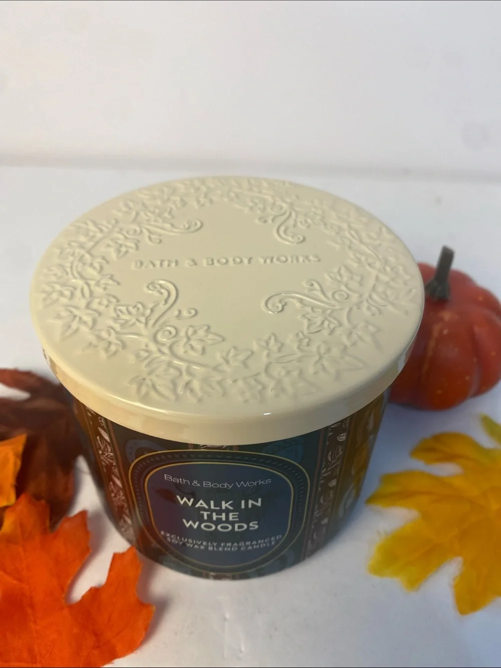 “Walk in the Woods” New 3 Wick Bath & Body Works Fall Autumn Candle